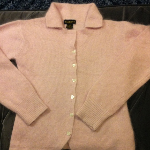Vintage Pink Sweetheart Angora Sweater w/♥️buttons - Picture 3 of 4